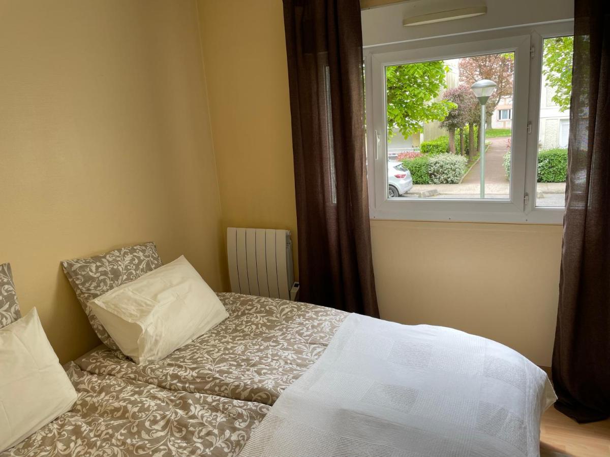 Appartement Sqy Guyancourt Exterior foto